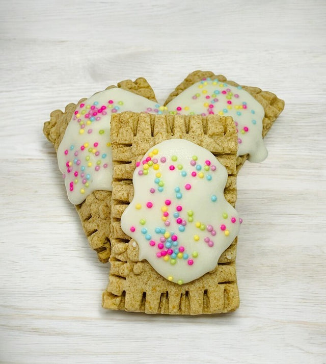 Pup Tarts! Strawberry & Vanilla Dog Treats - Small - Hoochie Poochie